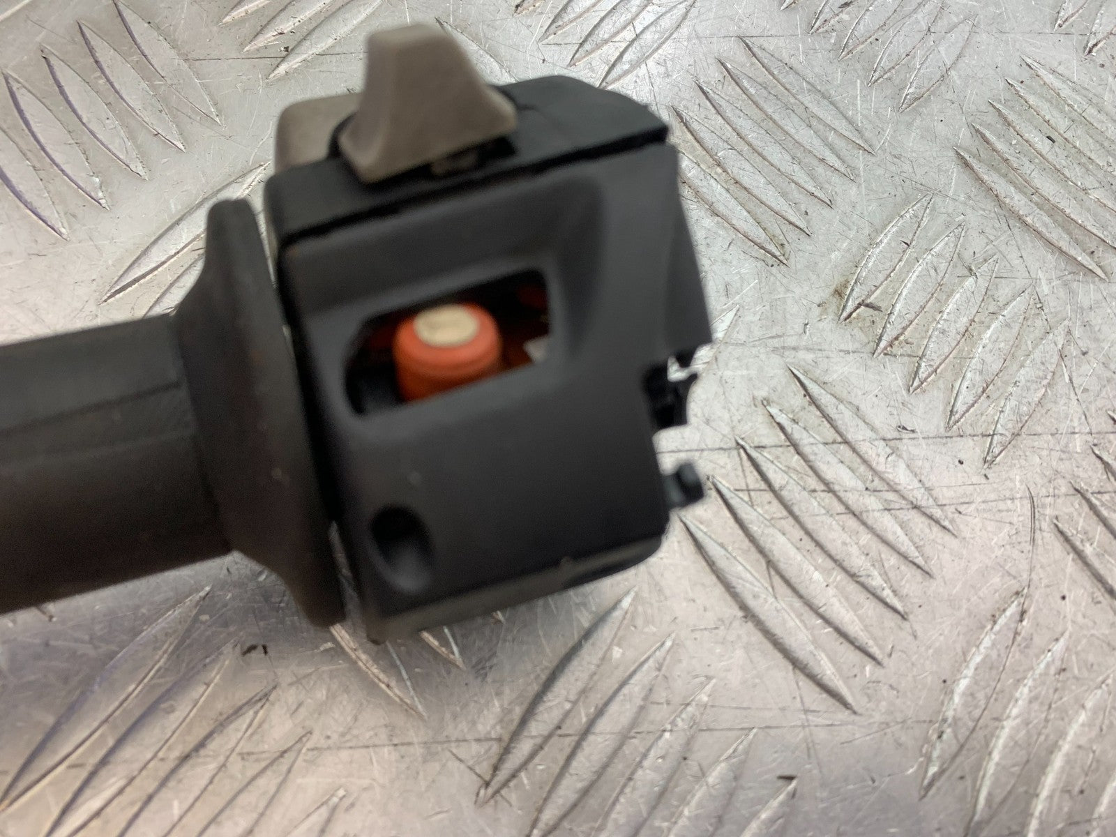 BMW F800 GT LEFT SWITCH GEAR   YEAR 2013-2017 (CMB1248)