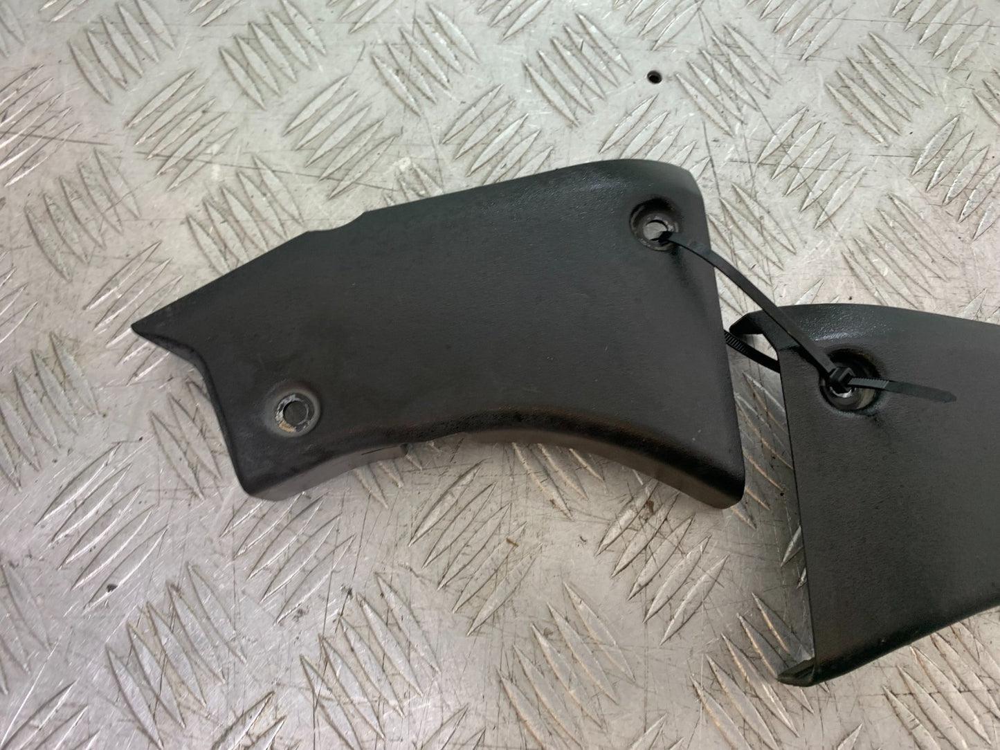 SUZUKI DL1000 V-STROM LEFT AND RIGHT INFILLS  YEAR 2014-2019 (CMB1325)