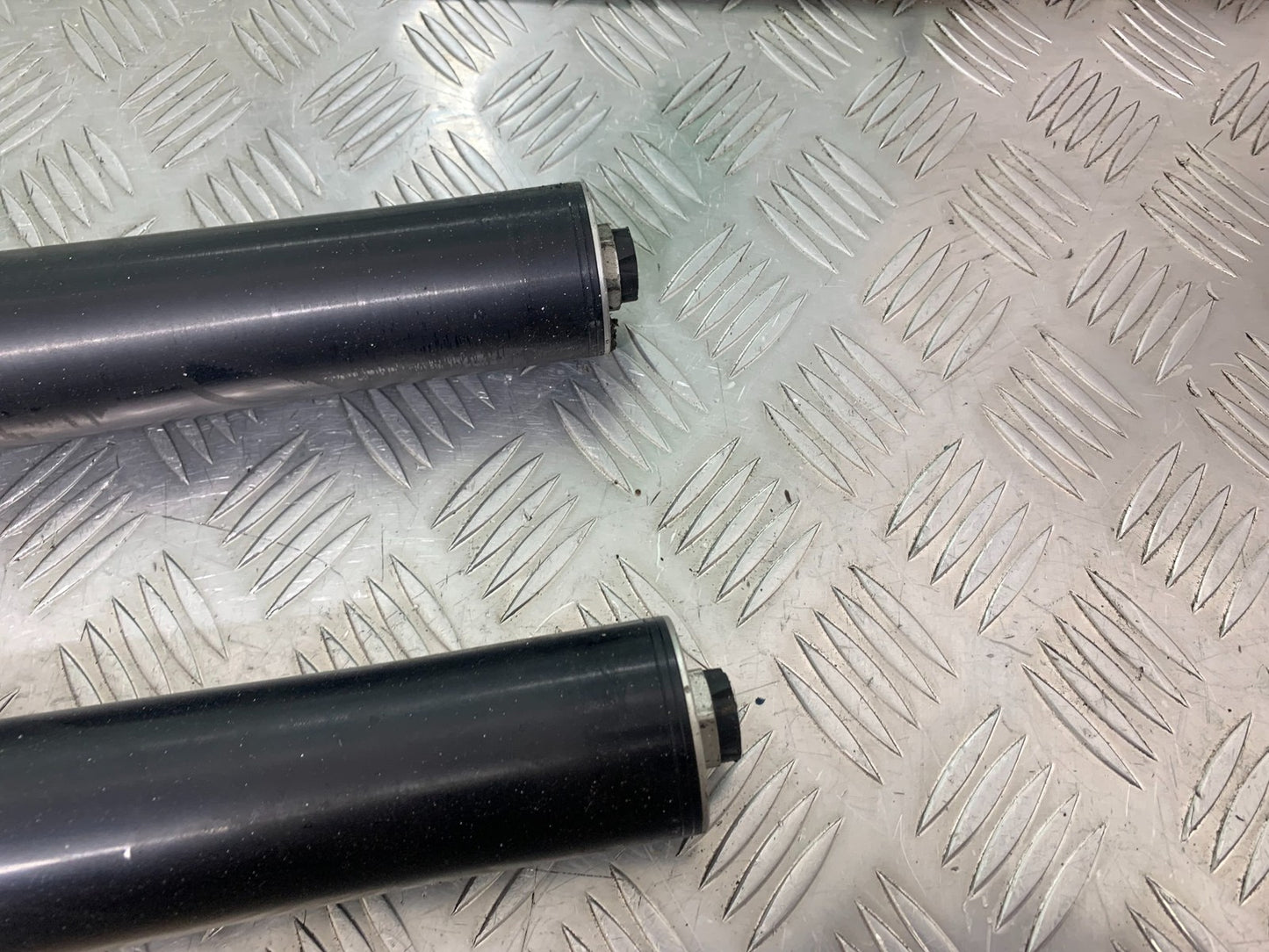KTM 990 SUPER DUKE FORKS  YEAR 2007-2011  (CMB1207)