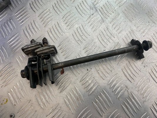 SINNIS TERRAIN 125 REAR WHEEL SPINDLE  YEAR 2018 (CMB1123)