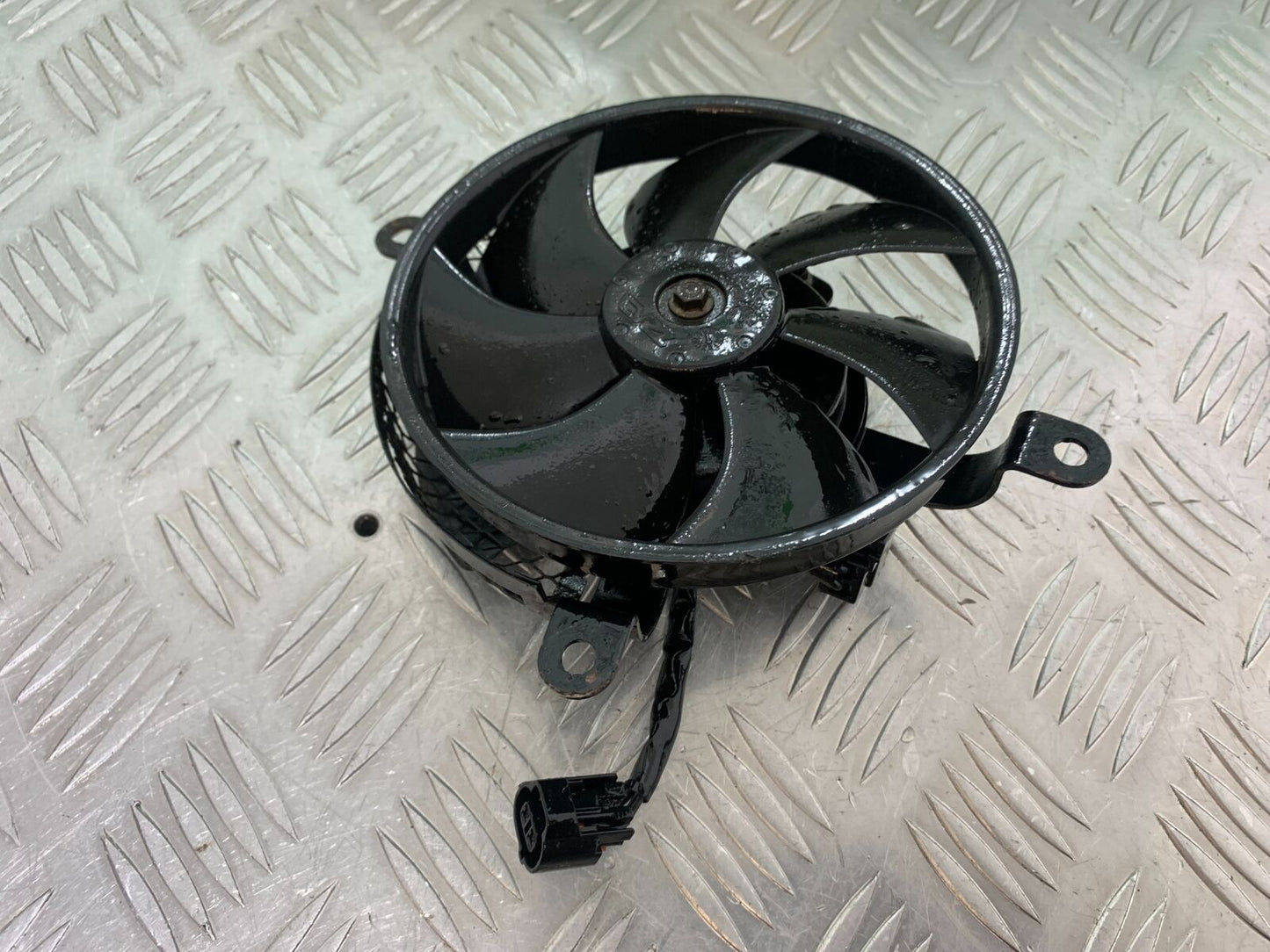 SUZUKI SV1000 SV 1000 K4 RADIATOR FAN YEAR 2003-2007 (CMB1042)