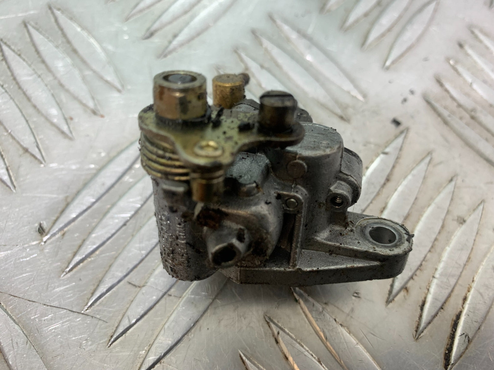 APRILIA RS50 RS 50 OIL PUMP YEAR 1996-1998 (CMB1132)