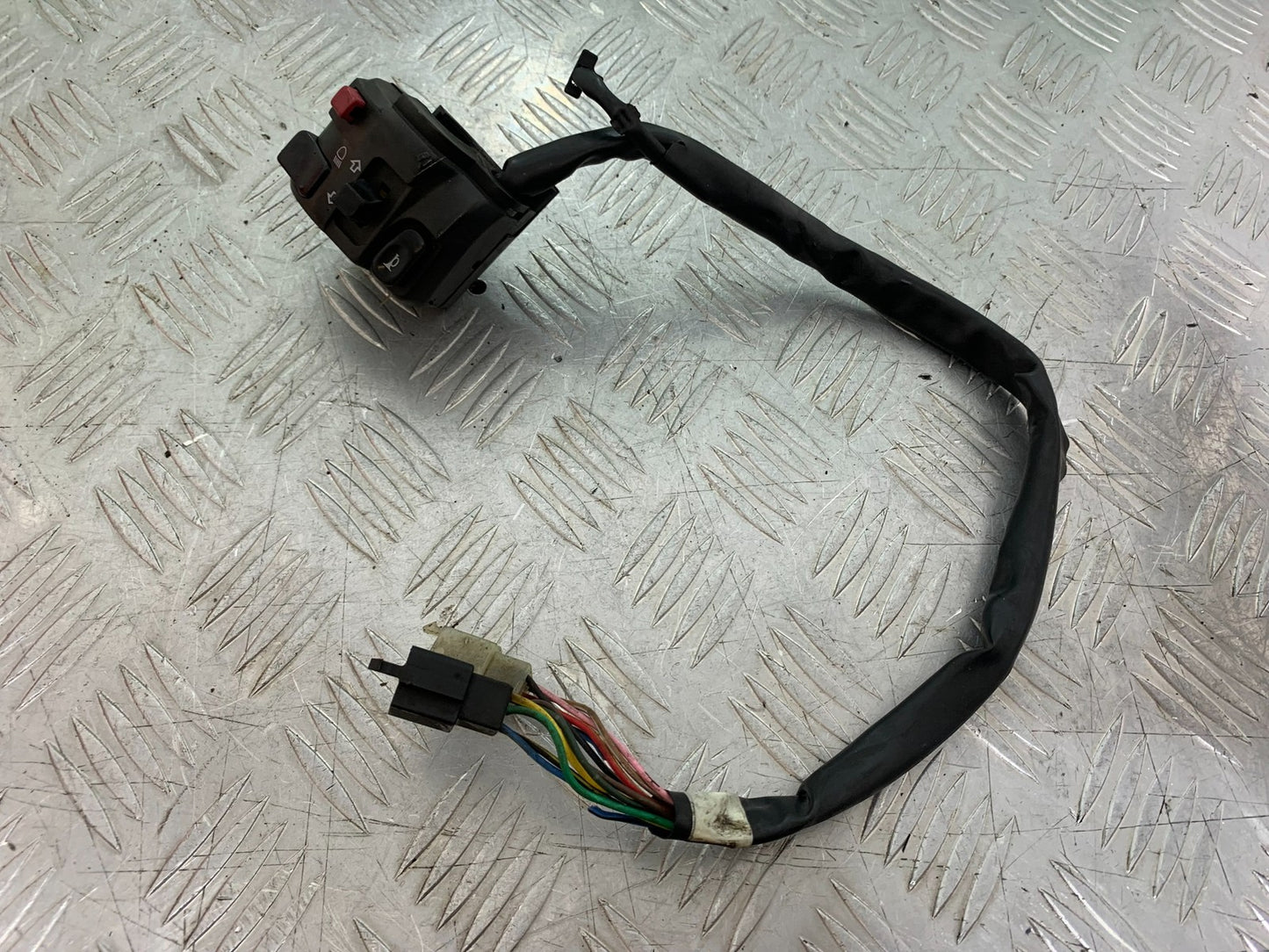 YAMAHA XJ600 XJ 600 DIVERSION LEFT SWITCH GEAR 1998-2000 (CMB1191)