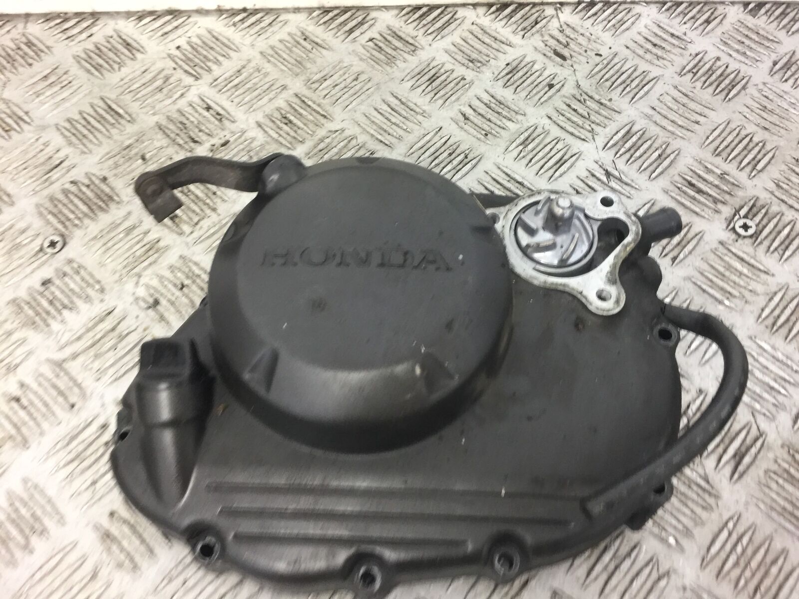 HONDA CBR125 CBR 125 CLUTCH COVER  YEAR 2011-2017 (STOCK 347)