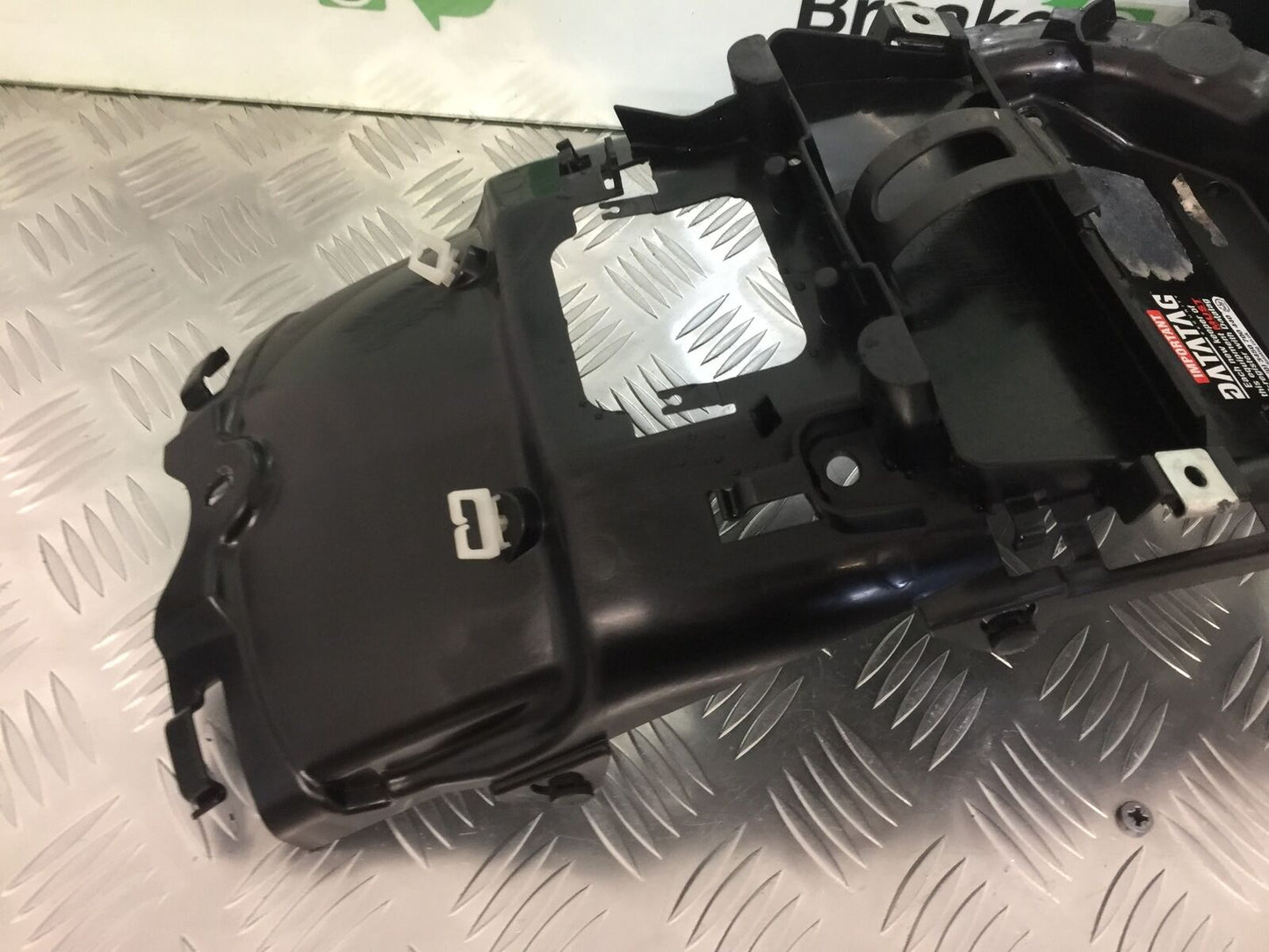 KAWASAKI VN 650 VULCAN UNDERTRAY  YEAR 2017-2021 (STOCK 924)