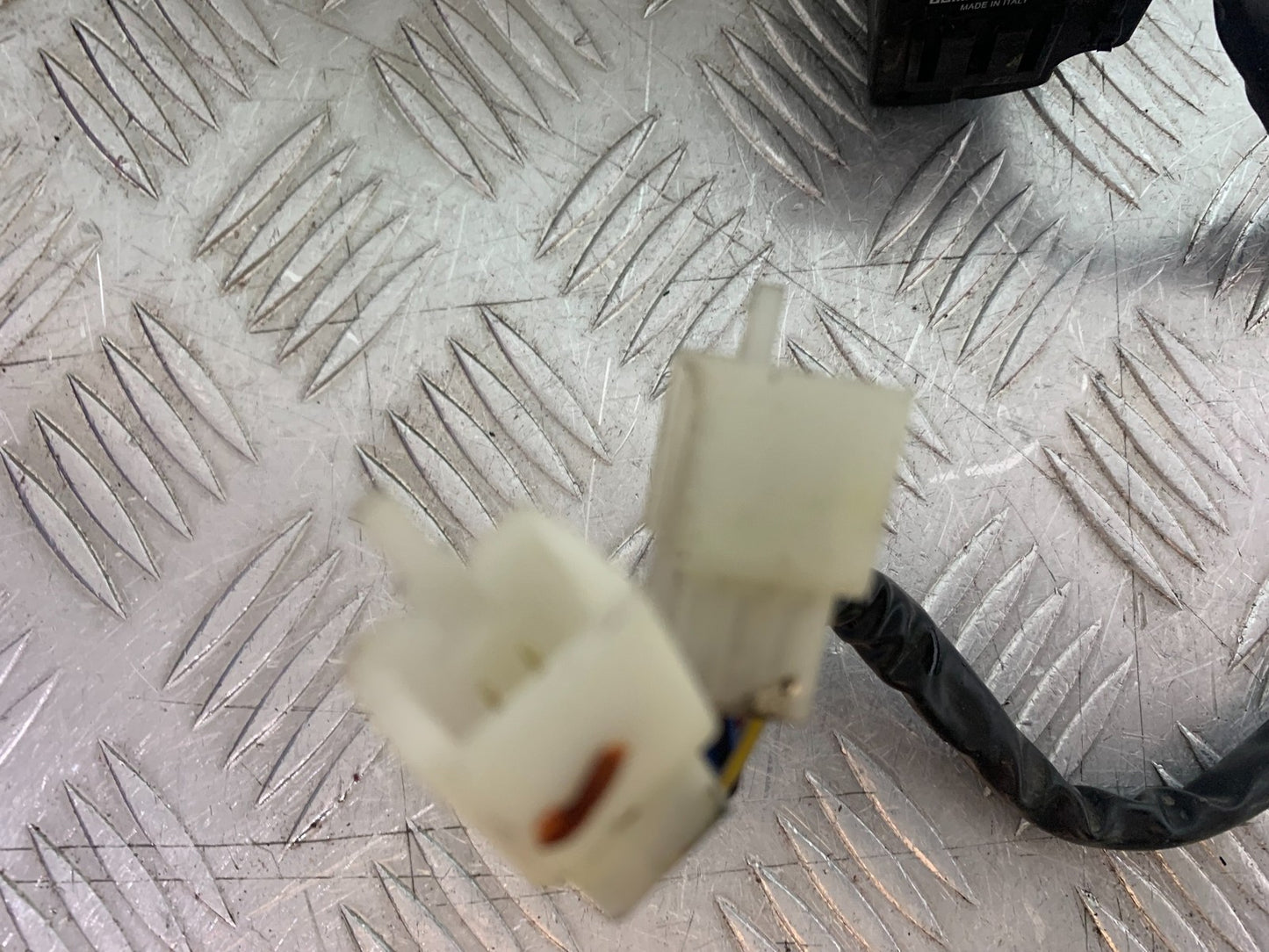 APRILIA RSV4 FACTORY LEFT SWITCH GEAR  YEAR 2009-2012 (CMB1224)
