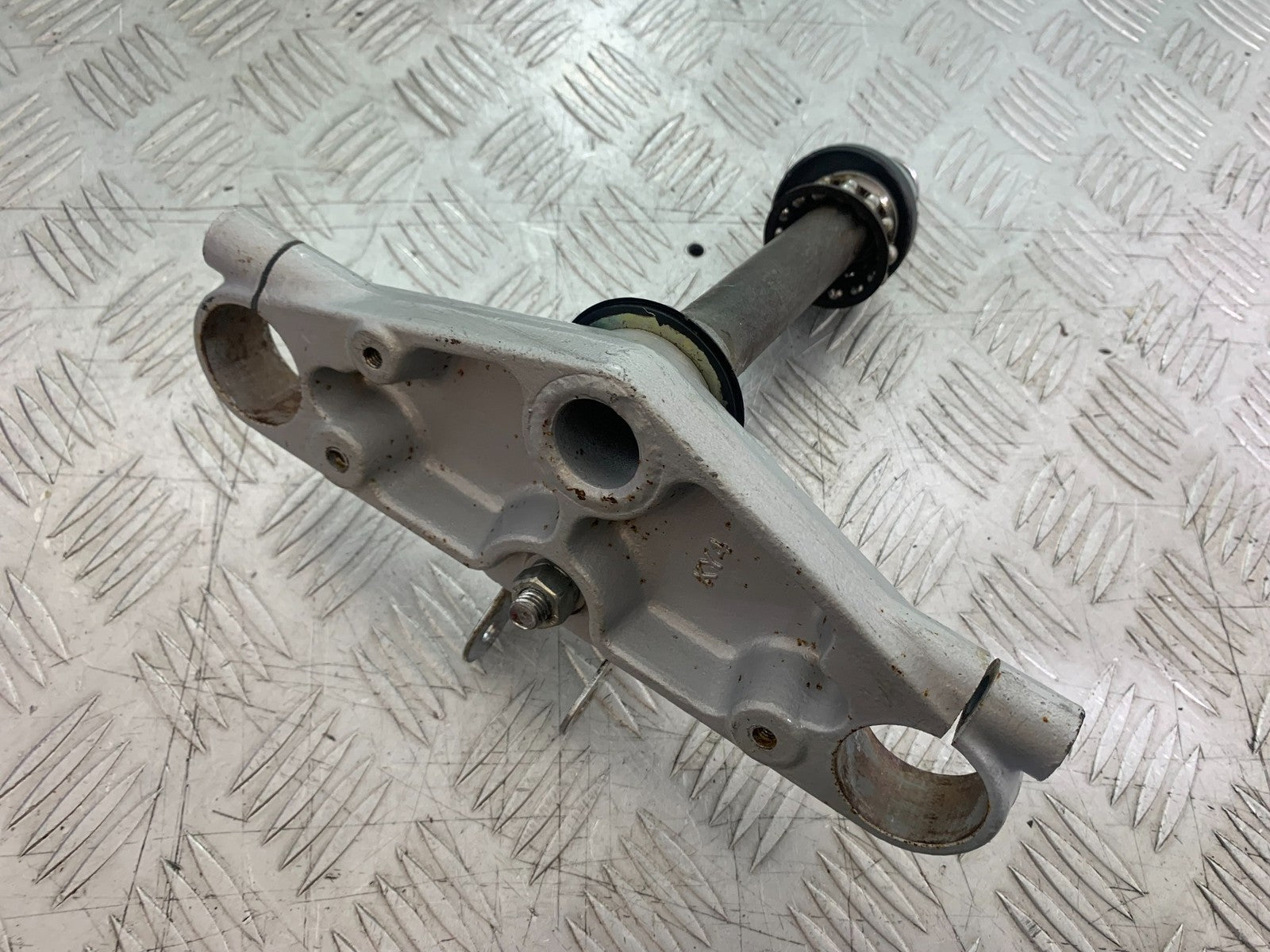 PIONEER NEVADA XF125 BOTTOM YOKE YEAR 2009 (CMB1214)