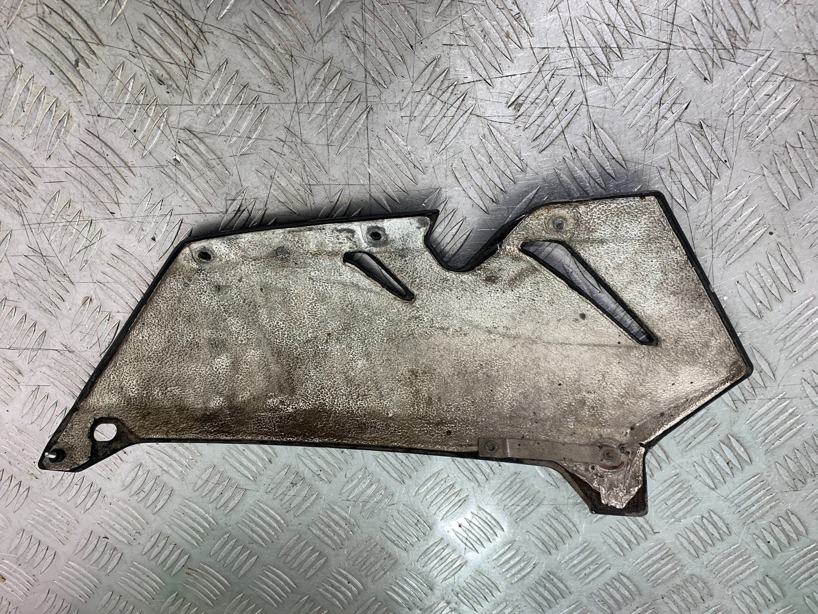 MV AGUSTA 800 F3 RIGHT BELLYPAN  YEAR 2017-2019 (CMB1227)