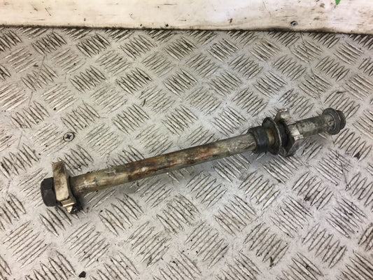 HONDA CB650 F CB 650 FA-E REAR WHEEL SPINDLE  YEAR 2014-2017 STOCK 609