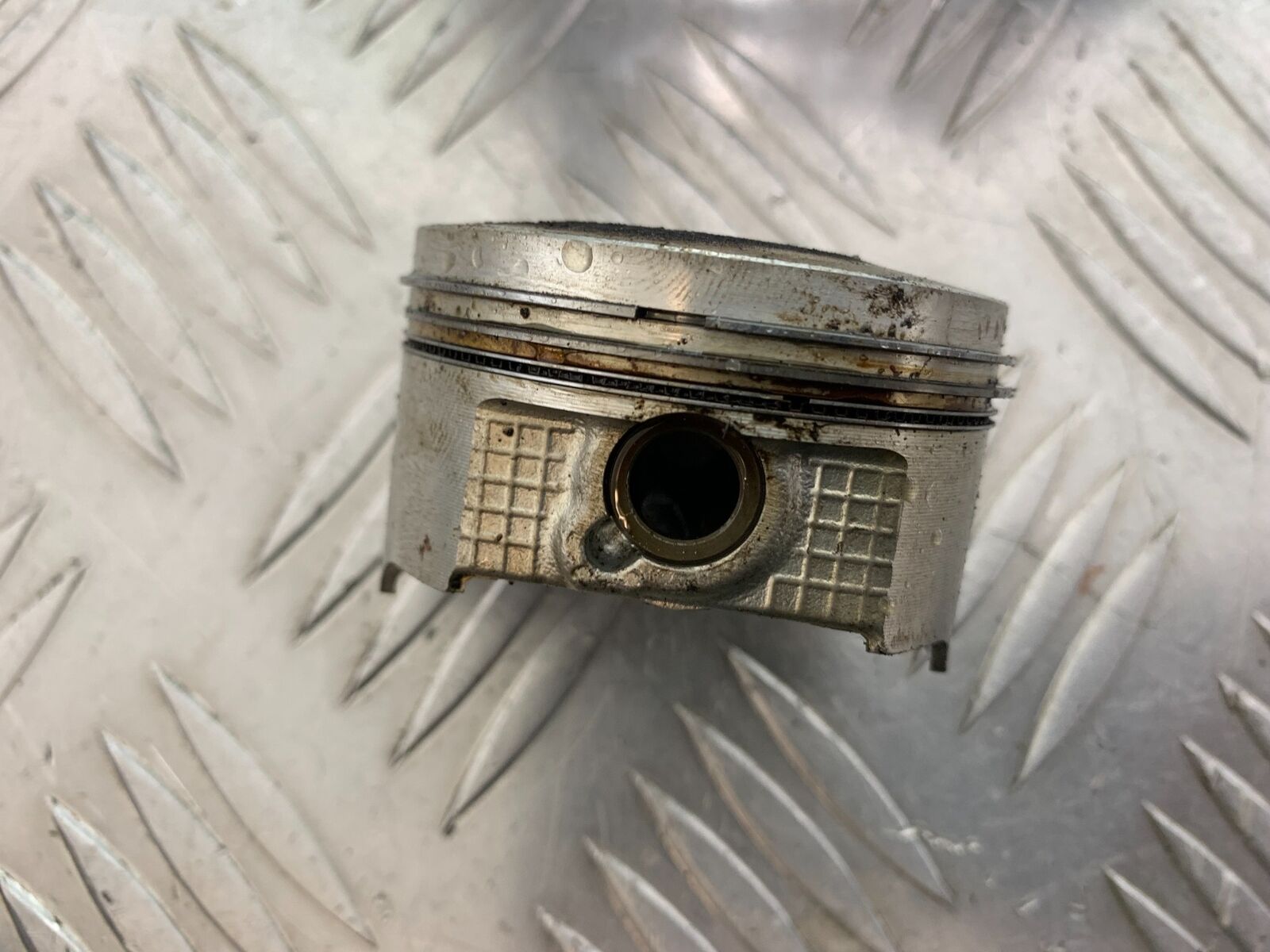 HONDA CBR125 CBR 125 BARREL AND PISTON  YEAR 2004-06  (CMB1040)