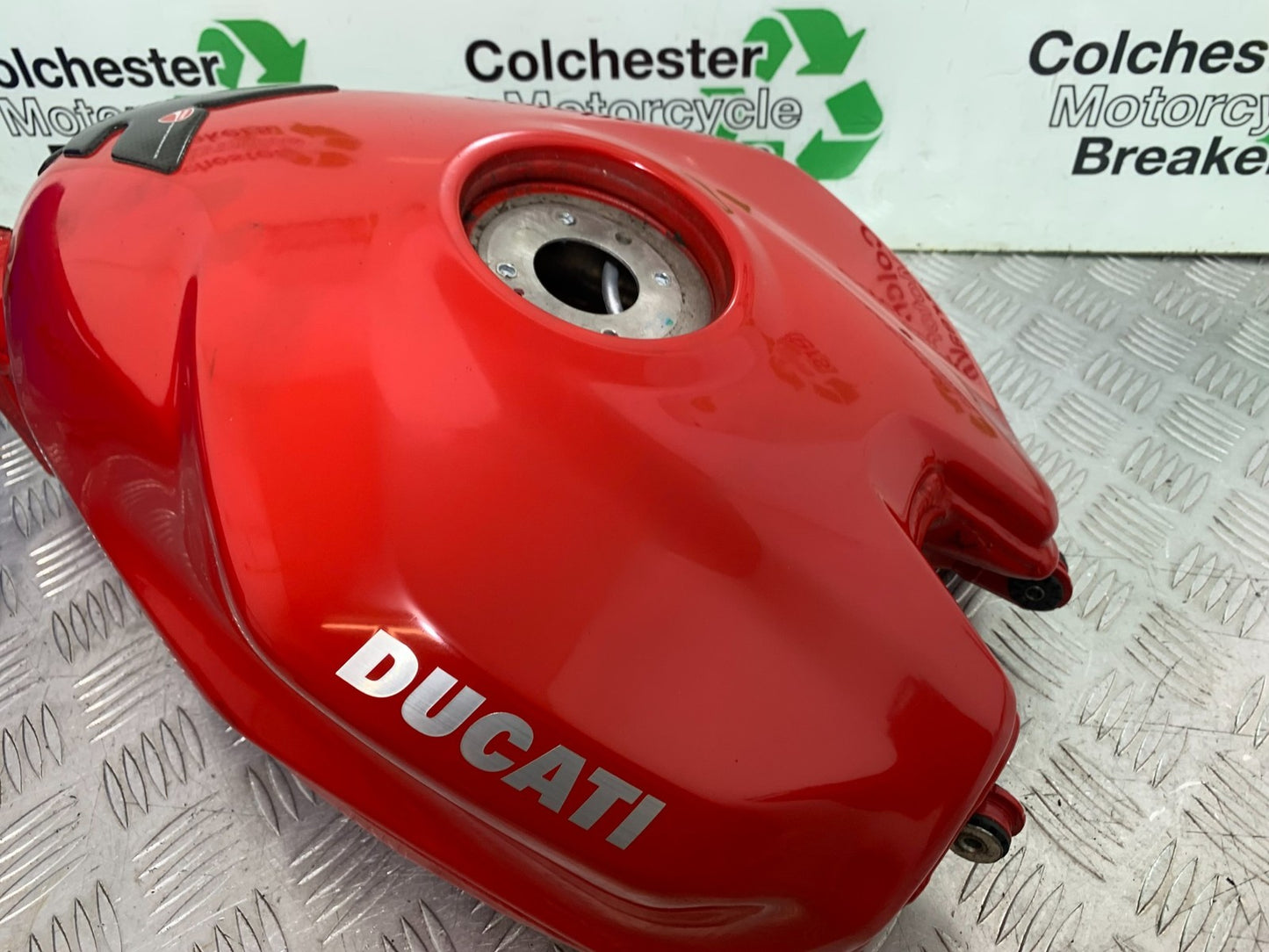 DUCATI 1299 PANIGALE PETROL TANK   YEAR 2016 (CMB 1187)