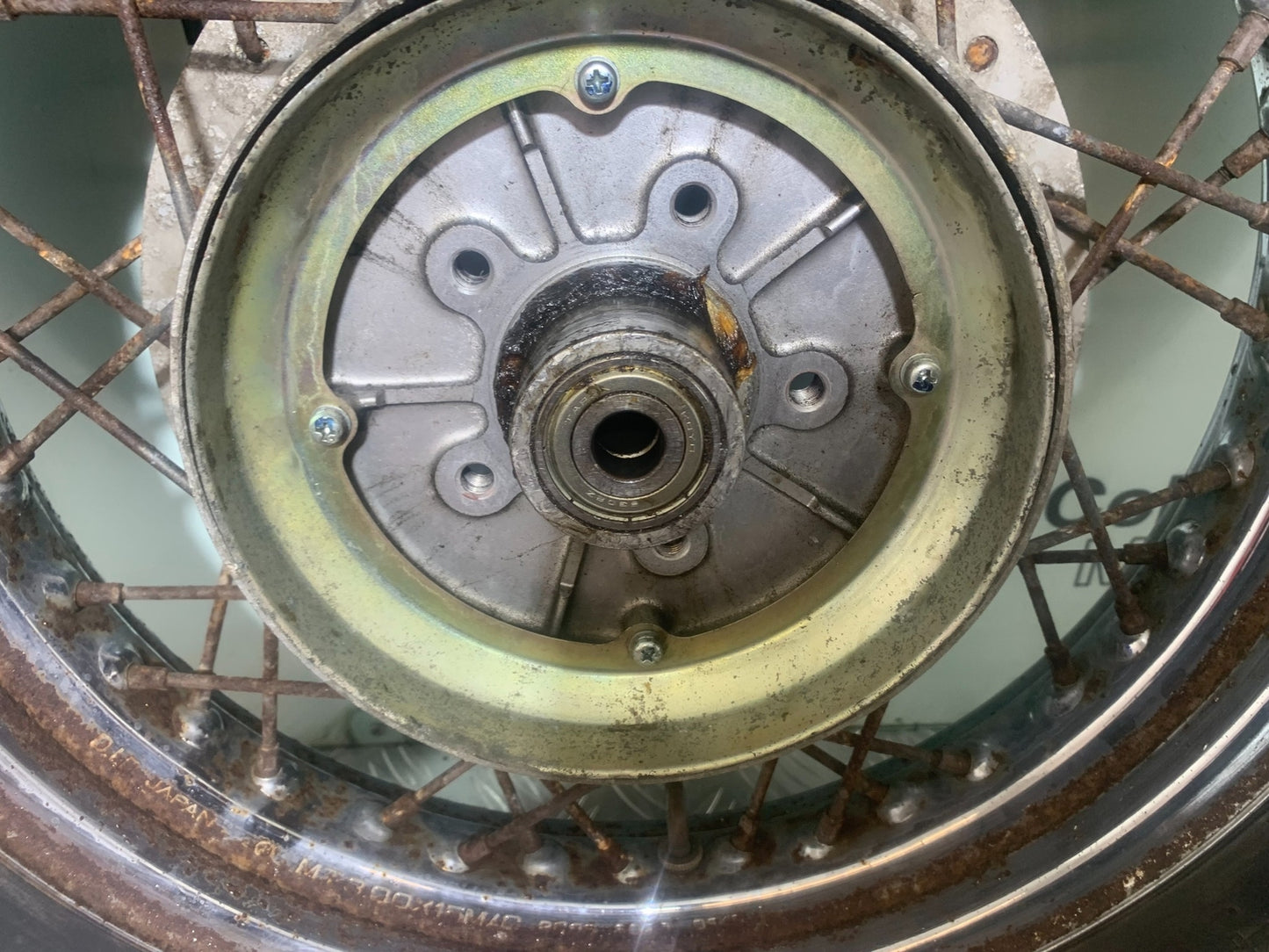 YAMAHA XV535 XV 535 VIRAGO REAR WHEEL  YEAR 1994-02 (CMB1139)