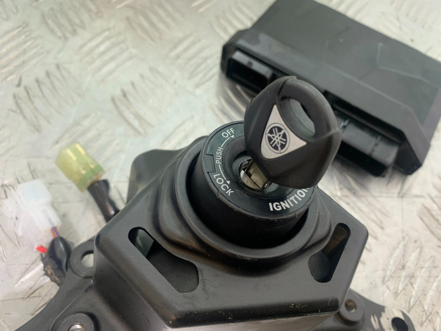 YAMAHA XSR900 XSR 900 ECU LOCKS KEY  YEAR 2022-2024 (CMB1215)