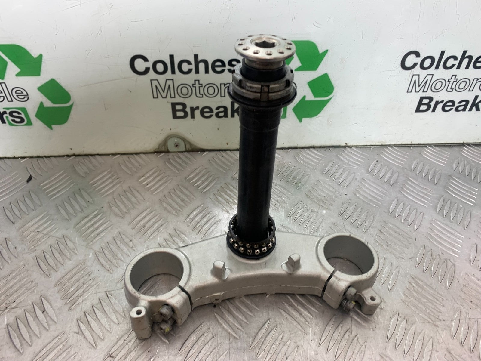 APRILIA TUONO 1000 V4 BOTTOM YOKE   YEAR 2013-2014  (CMB1239)