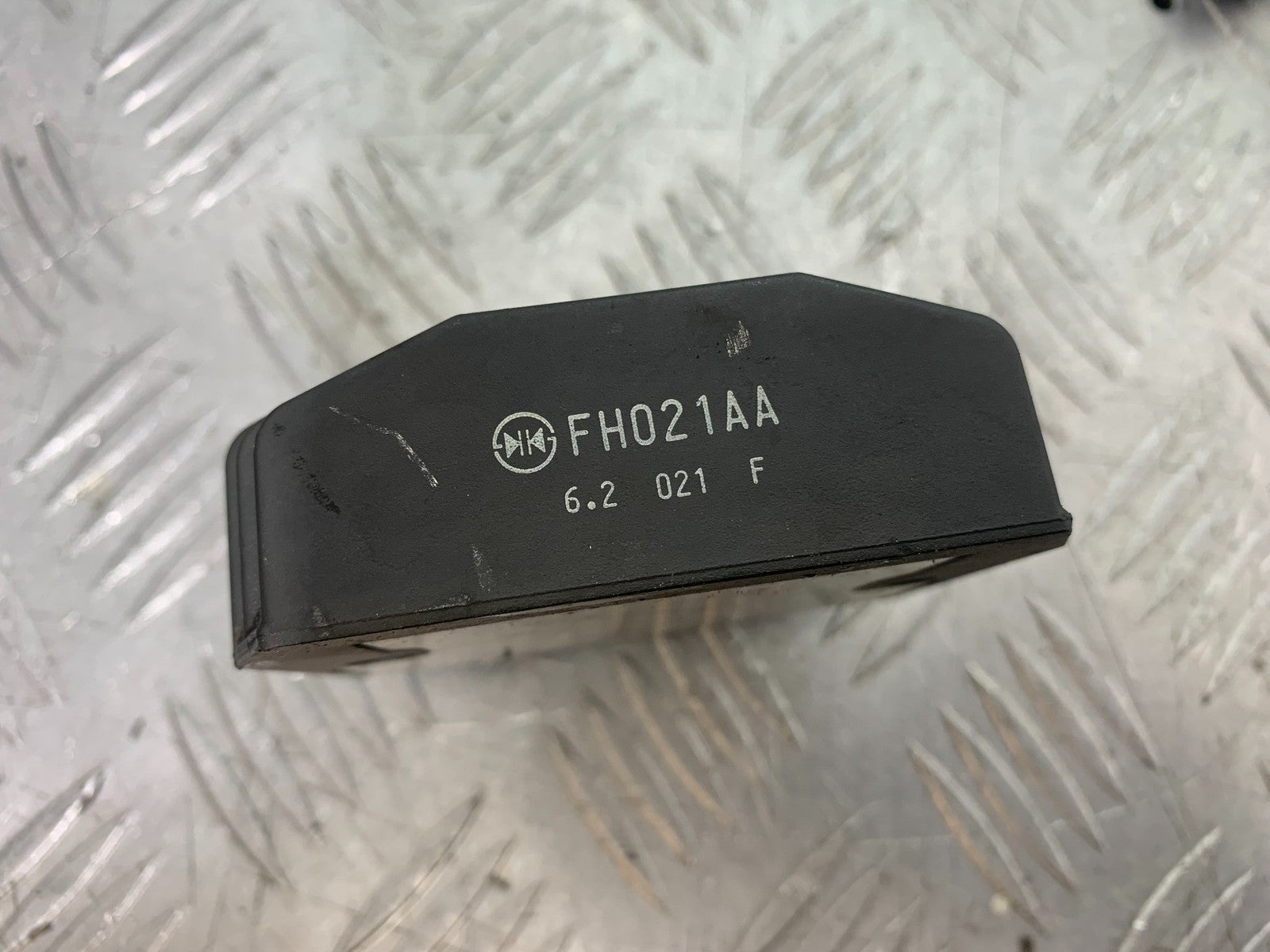 HONDA CBR1000 rr FIREBLADE REGULATOR  2012-2016 (CMB1280)