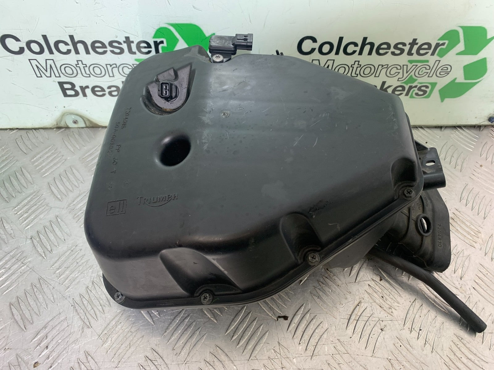 TRIUMPH 1050 SPRINT GT AIRBOX YEAR 2010-2016 (CMB1250)