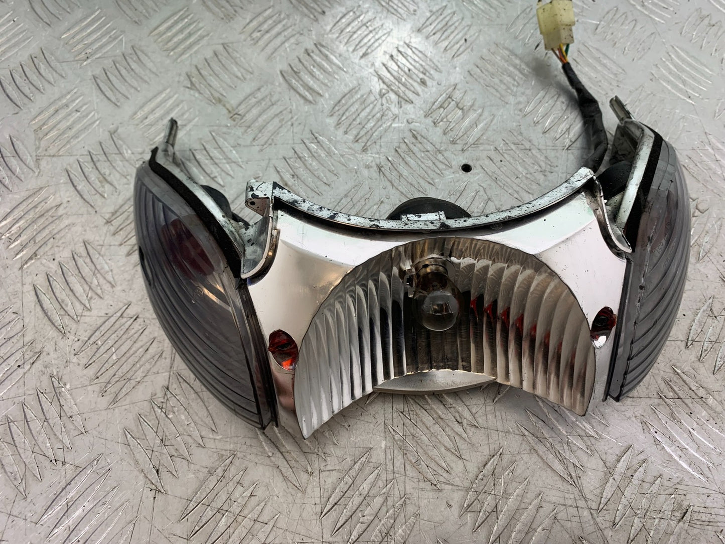 HONDA CBF600 CBF 600 REAR LIGHT  YEAR 2004 -07 (CMB1247)