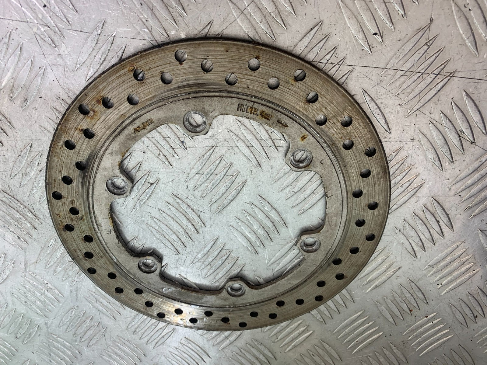 HONDA NT650 V DEAUVILLE REAR BRAKE DISC YEAR 1998-01(CMB1320)