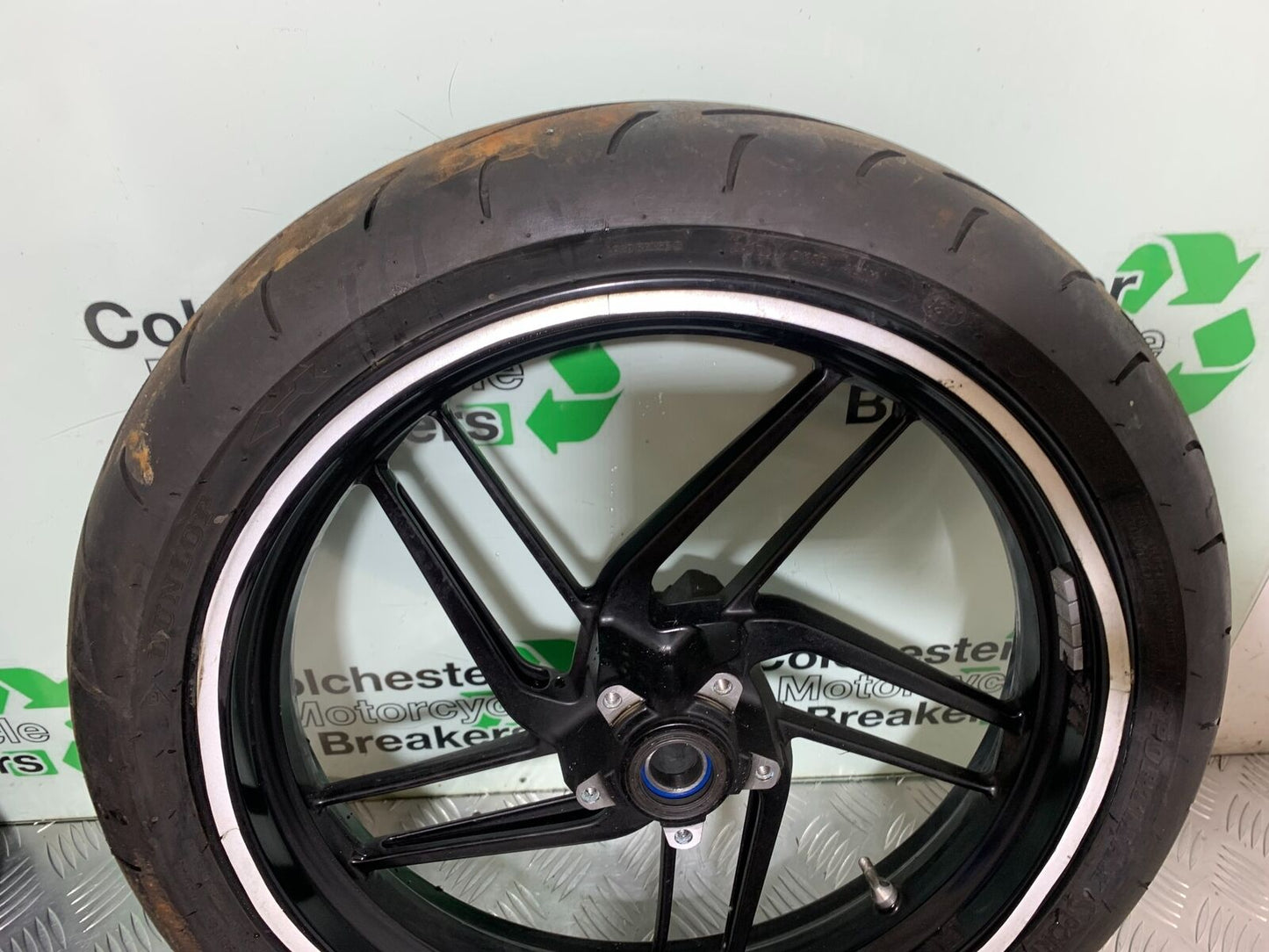 DUCATI 1199 PANIGALE FRONT WHEEL   YEAR 2012-2014 (CMB1047)