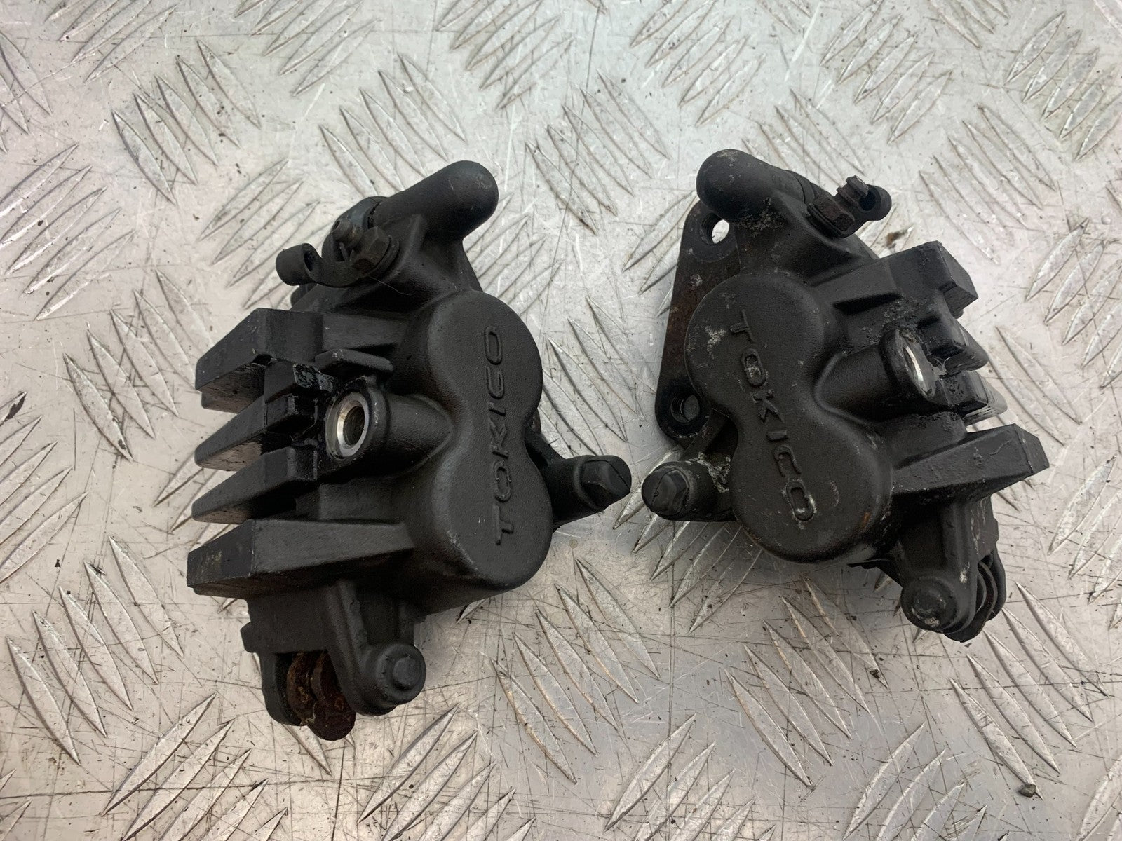 KAWASAKI ER6 F ER6F FRONT CALIPERS (SOLD AS PARTS) YEAR 2005-2008 (CMB1277)