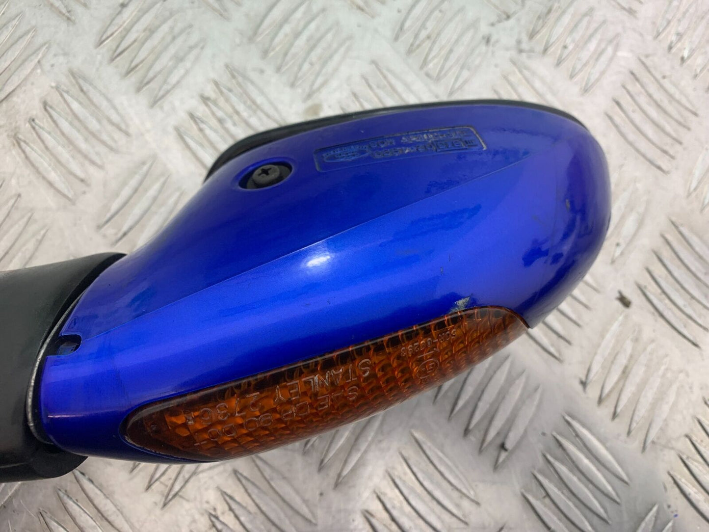 HONDA CBR1100 BLACKBIRD RIGHT MIRROR     YEAR 1999-2005 (CMB1103)