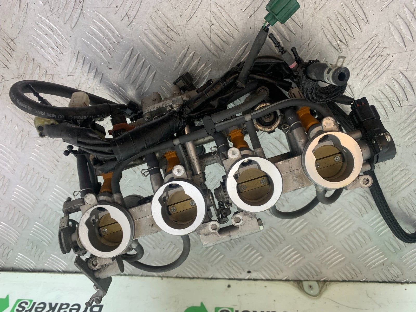 YAMAHA XJ6 XJ6-S THROTTLE BODIES    YEAR 2009-2015  (CMB1212)