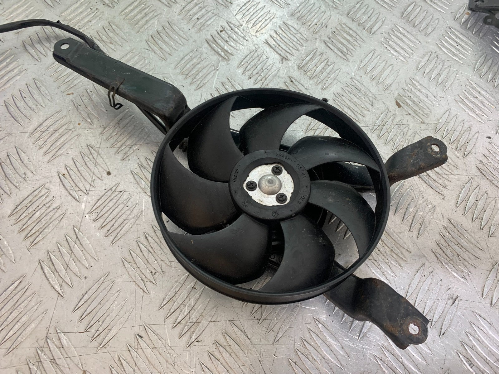 YAMAHA XVS 1300 MIDNIGHT STAR RADIATOR FAN YEAR 2007-16 (CMB1200)