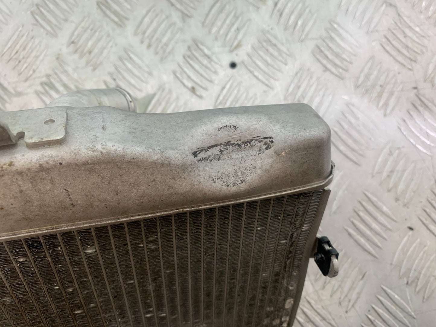 YAMAHA YZF R7 RADIATOR  YEAR 2022-2025 (CMB1255)