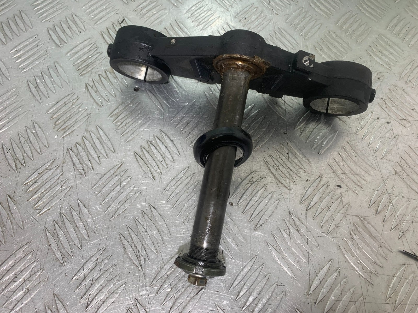 BENELLI BN125 BN 125 BOTTOM YOKE  YEAR 2018-2021 (CMB1245)
