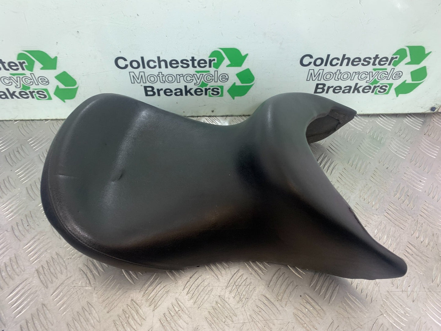 BMW R850 R R850R FRONT SEAT YEAR 1994-2002 (CMB1170)