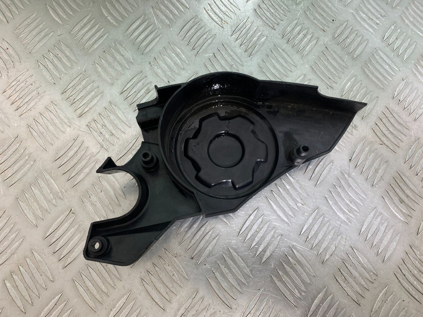BMW F800 GT SPROCKET COVER  YEAR 2013-2017 (CMB1031)