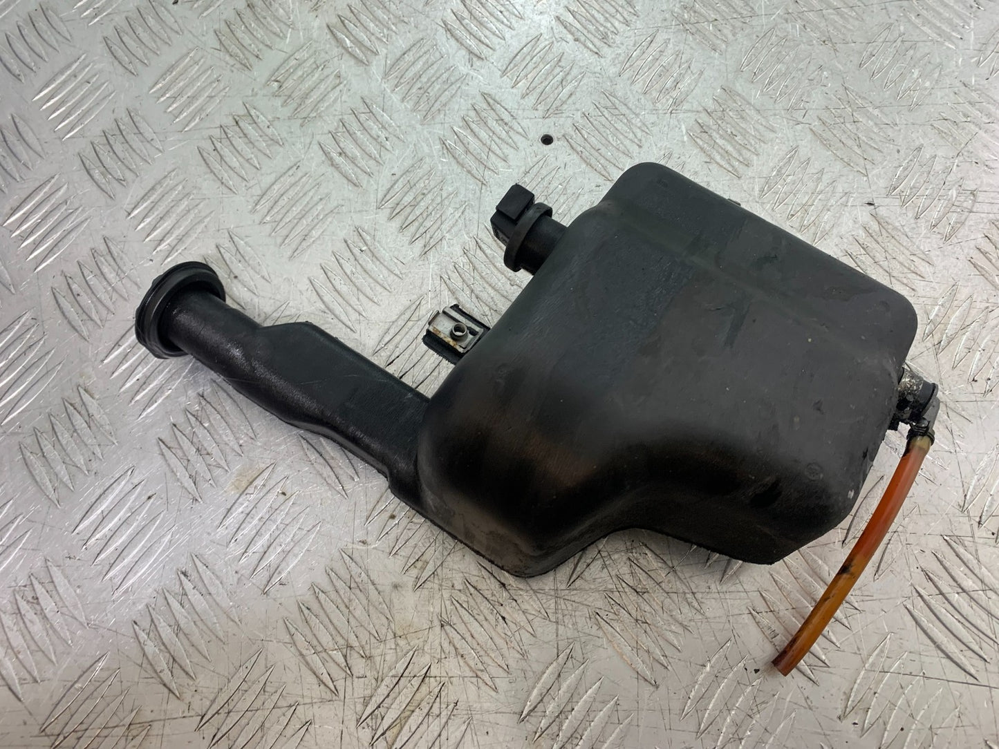 PIAGGIO VESPA LX50 LX S 50 OIL TANK YEAR 2007-2016 (CMB1290)