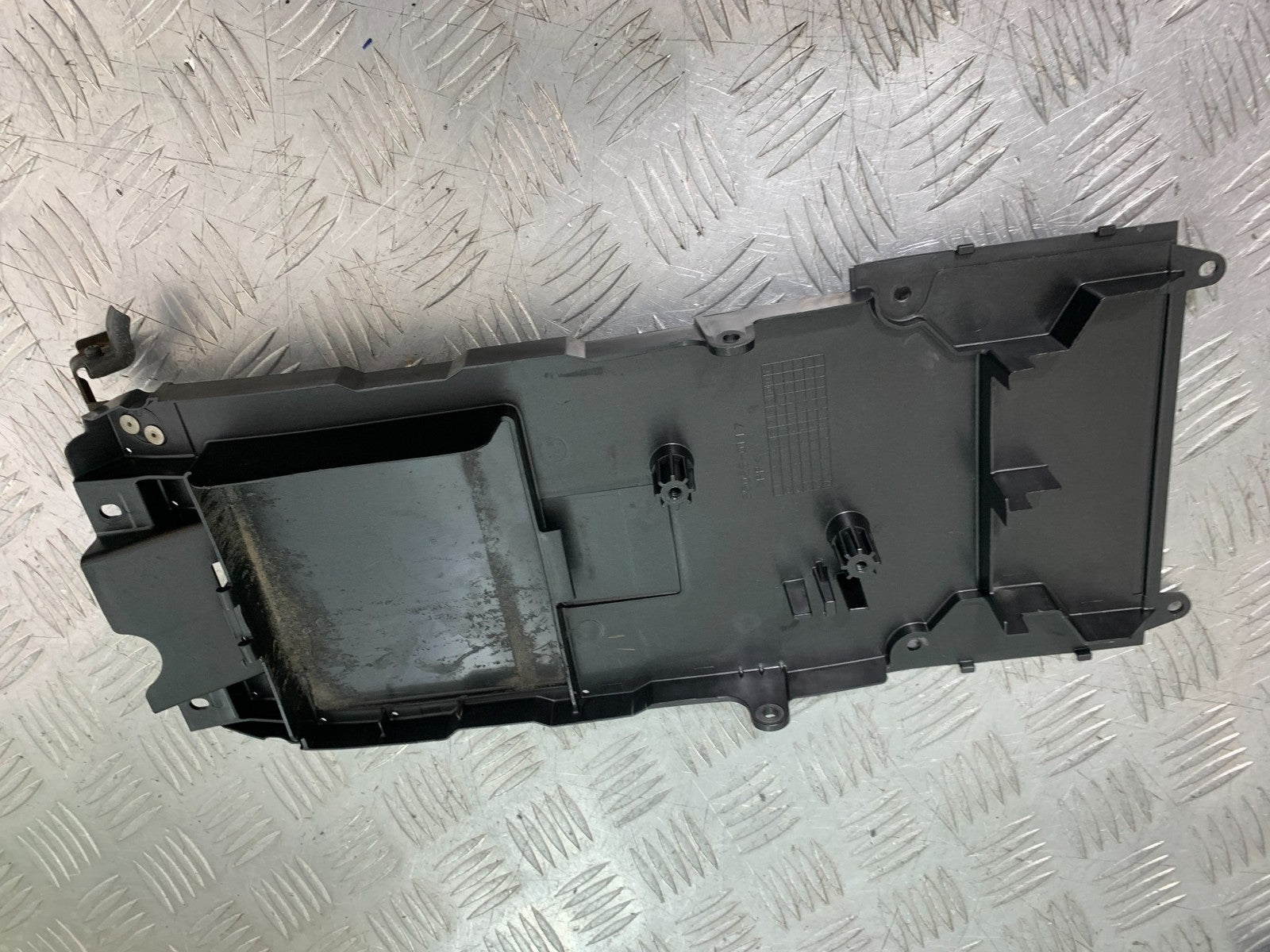 KAWASAKI ZX10R ZX10 R UNDERTRAY  2008-2010 (CMB1301)