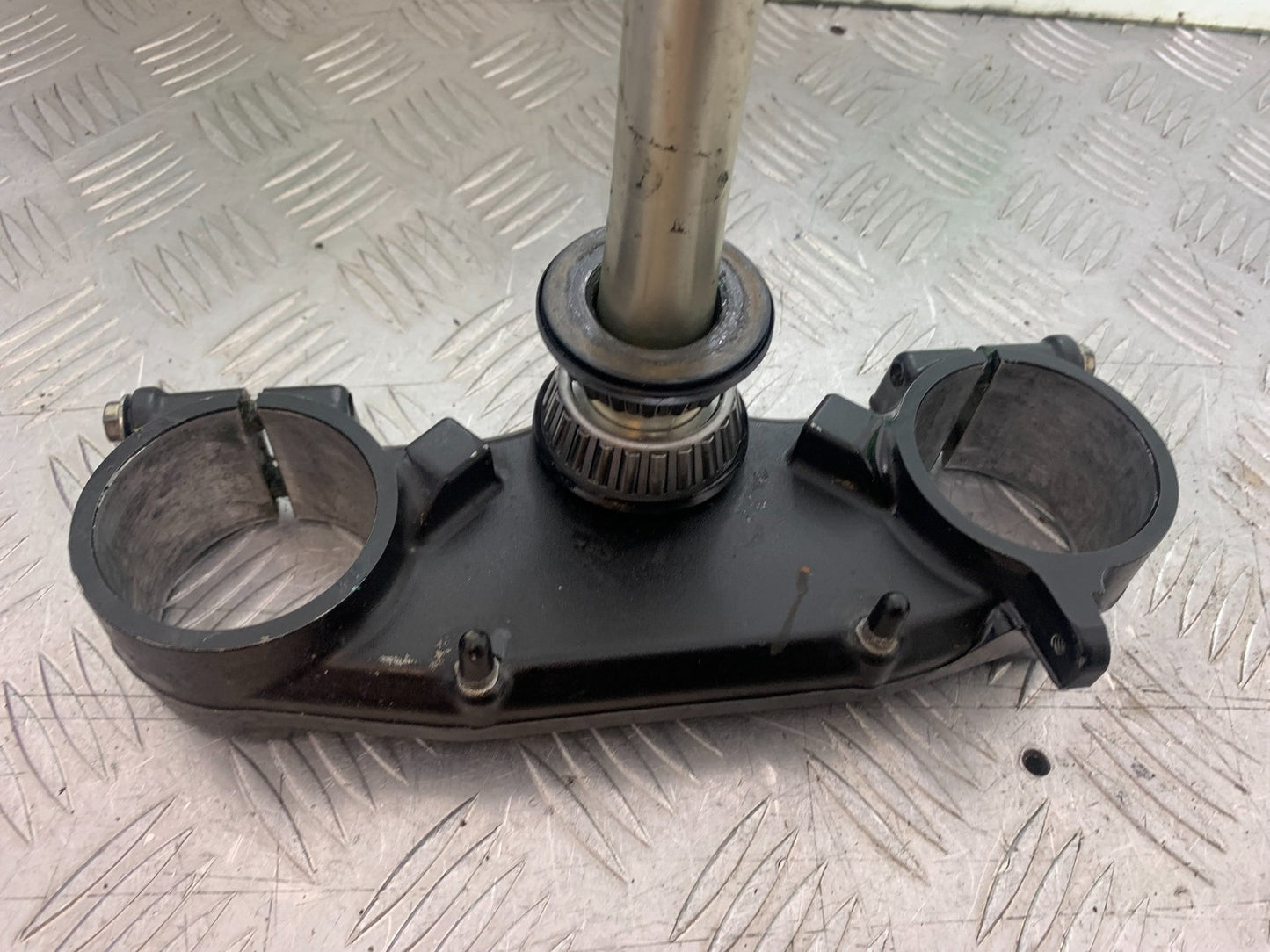 KAWASAKI KXF450 KXF 450 BOTTOM YOKE   YEAR 2013 CMB1217)