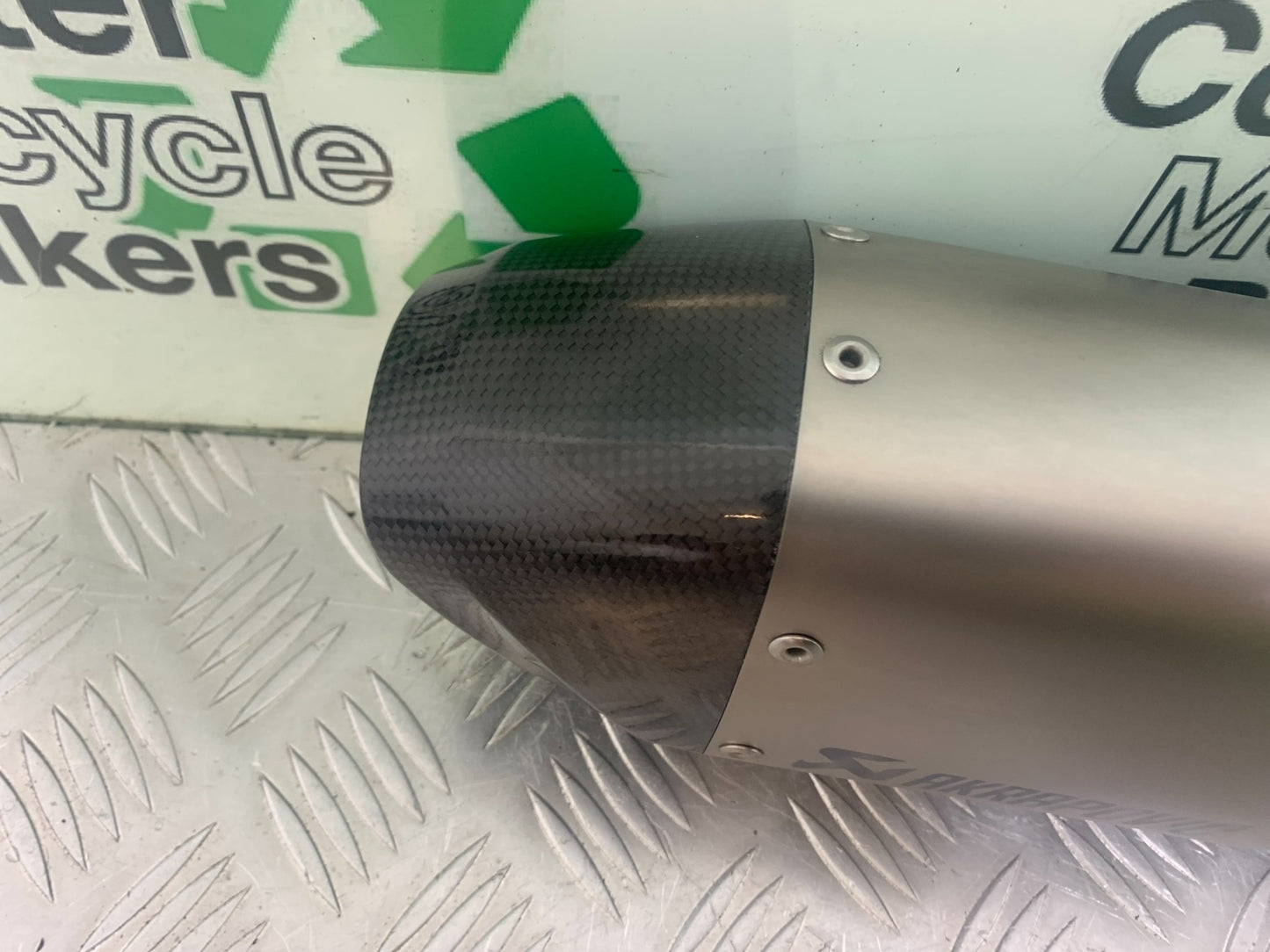 BMW M1000 R AKRAPOVIC SILENCER   YEAR 2023-2024 (CMB1140)