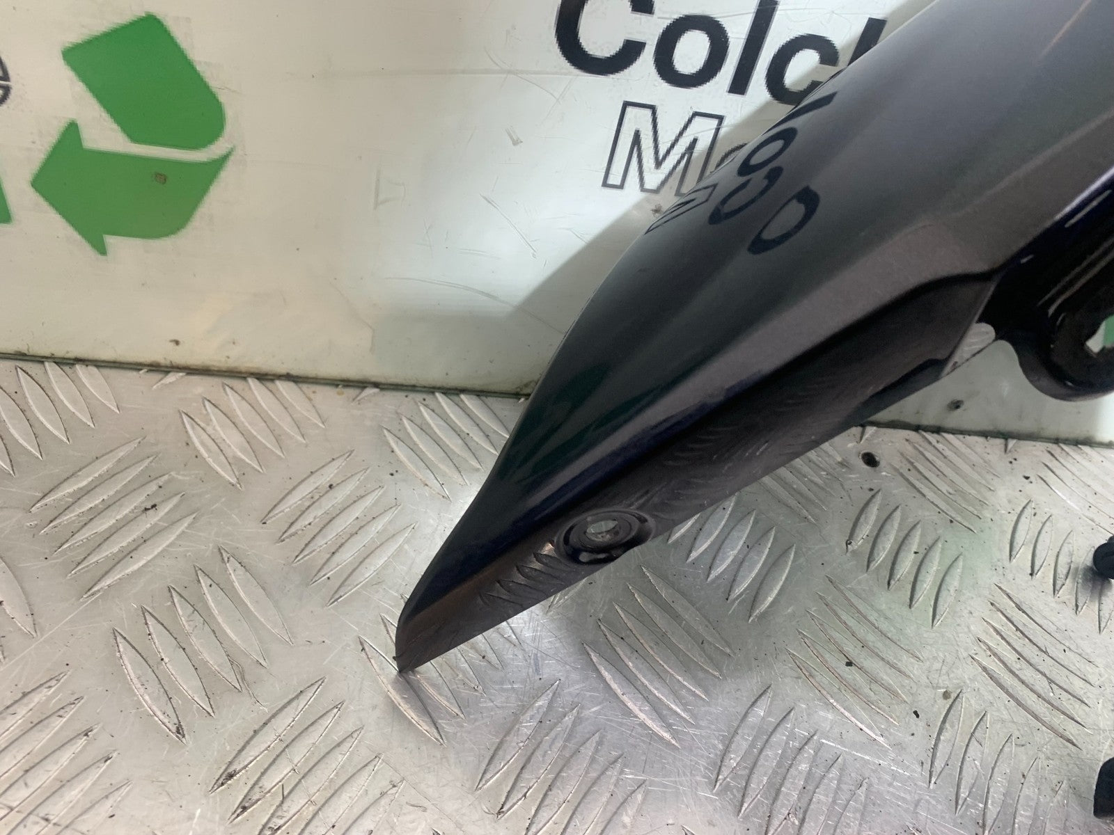 TRIUMPH 675 STREET TRIPLE RIGHT RADIATOR COWL   2013-2016 (CMB1186)