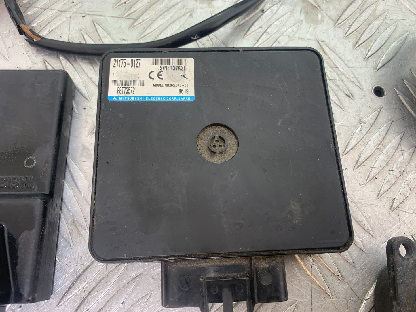 KAWASAKI GTR1400 GTR 1400 ECU LOCKS KEYS YEAR 2007-2009 (CMB1174)
