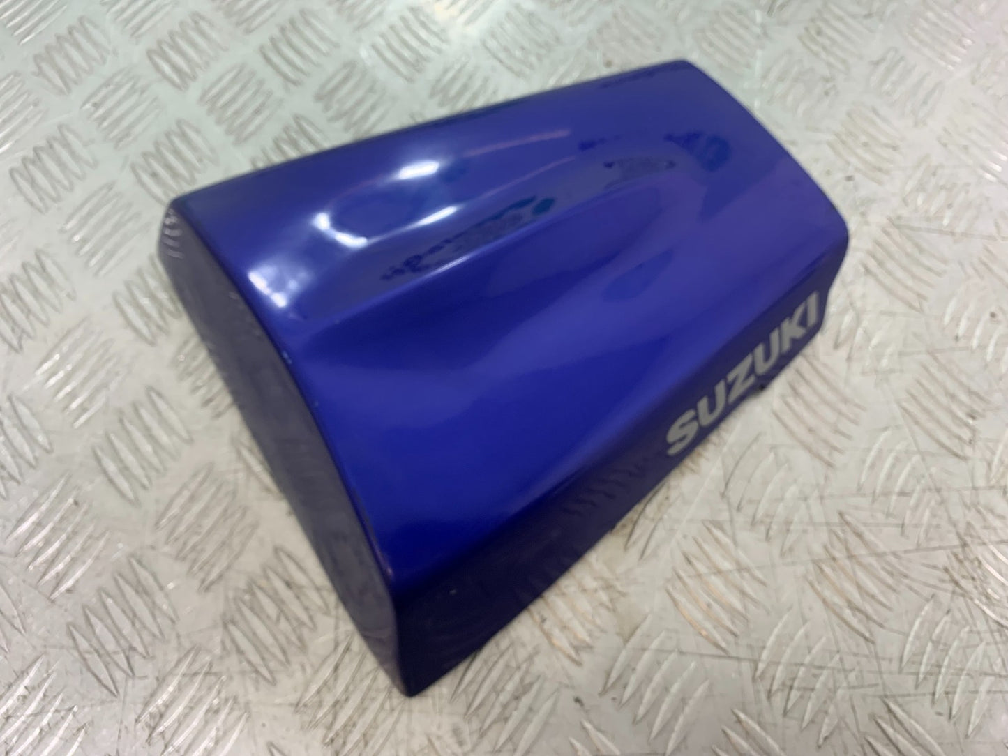 SUZUKI SV1000 SV 1000 REAR SEAT COWL YEAR 2003-2007 (CMB1293)
