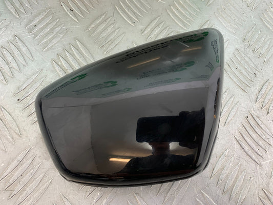 YAMAHA XV1100 XV 1100 VIRAGO RIGHT SEAT PANEL 1990-1999 (CMB1190)
