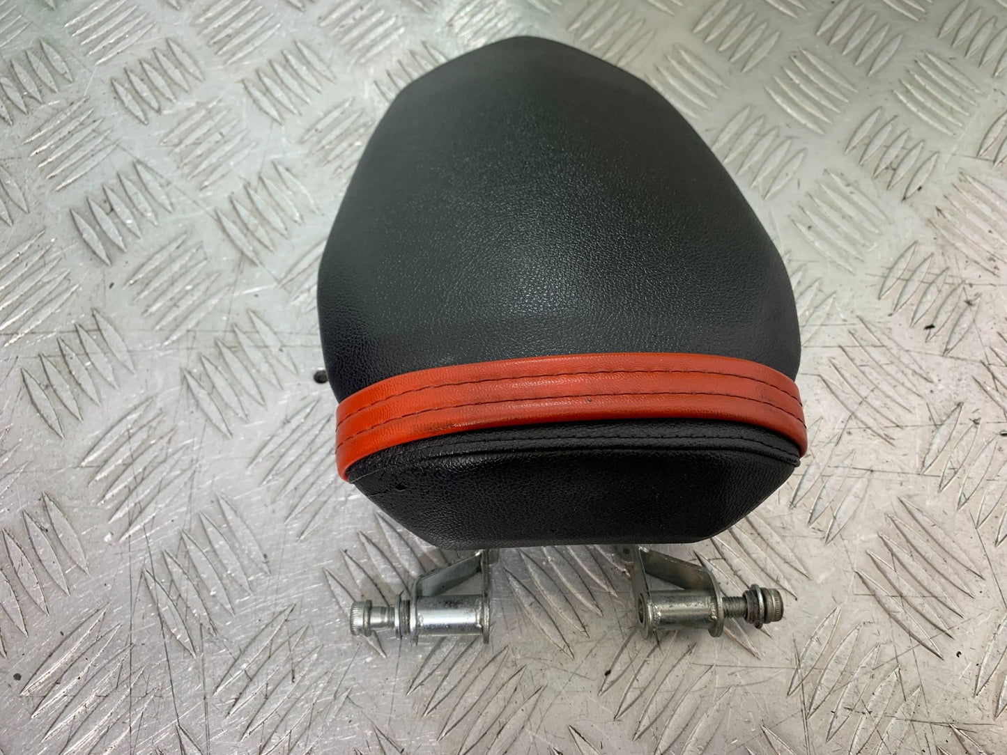 MV AGUSTA 800 F3 REAR SEAT YEAR 2017-2019 (CMB1227)