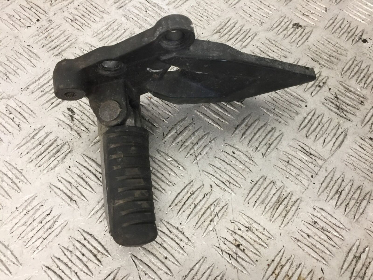 KAWASAKI NINJA 250 R EX250 FRONT LEFT HAMGER    YEAR 2008  (STOCK 879)