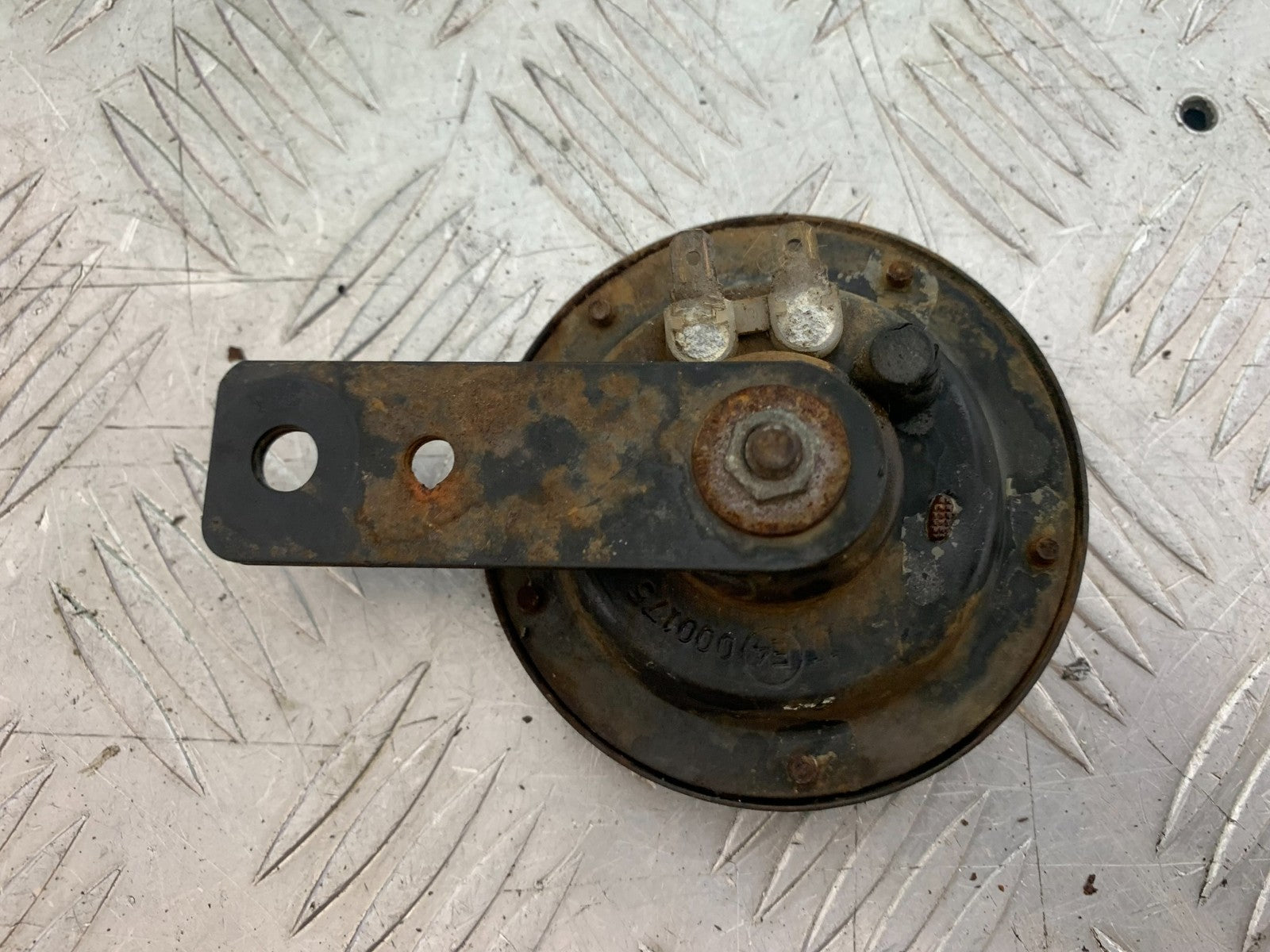 HONDA CBF125 CBF 125 HORN YEAR 2009-14 (CMB1182)