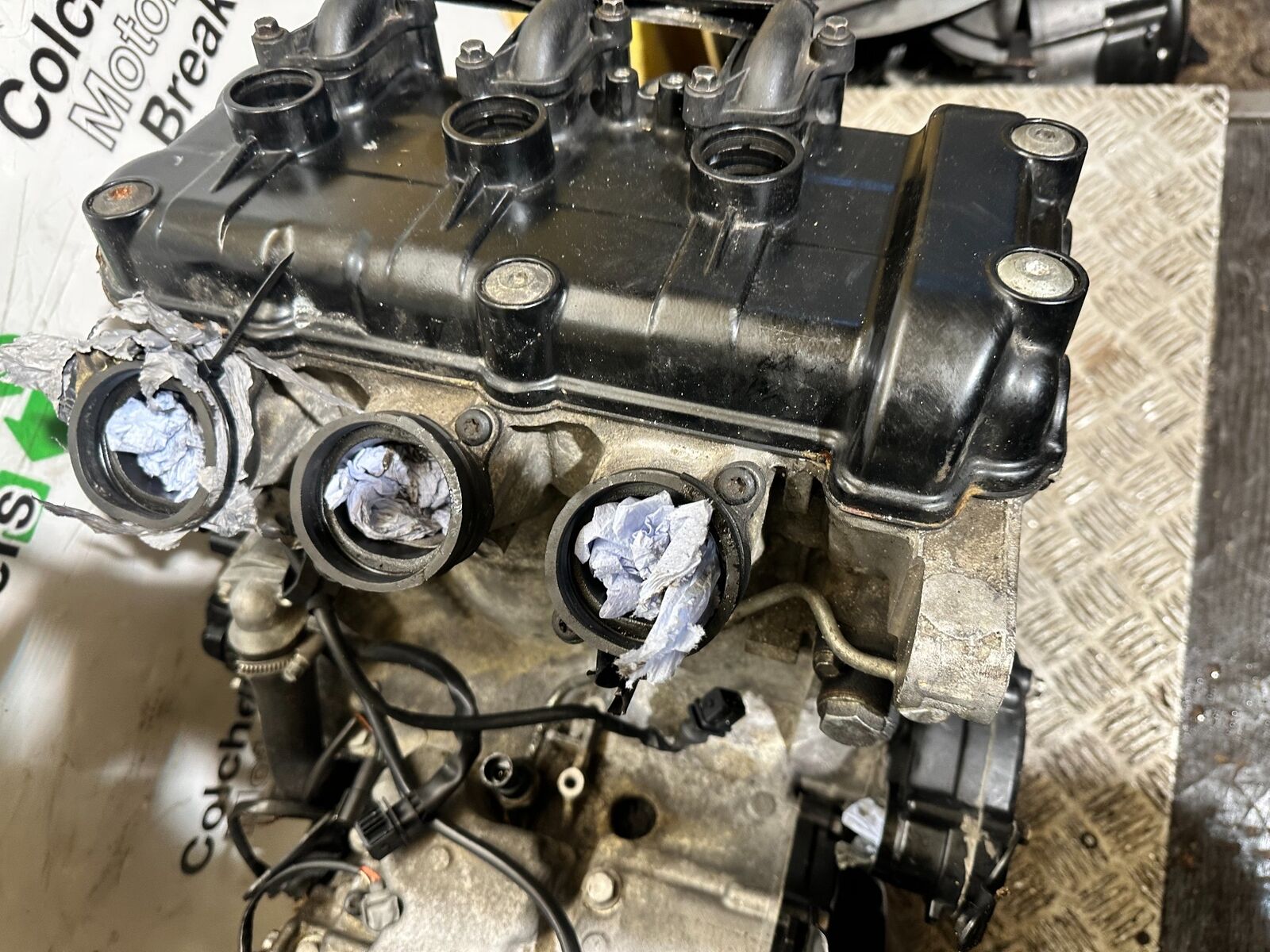 TRIUMPH 1050 SPRINT ST  ENGINE YEAR 2004-2007 (CMB1089)