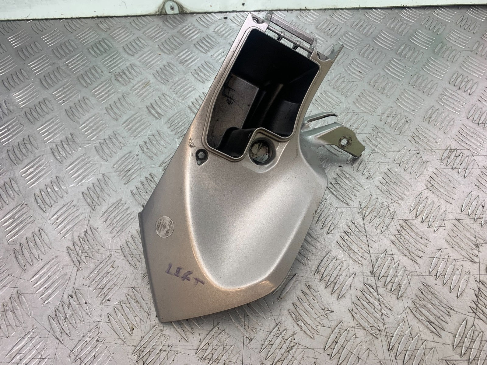 HONDA NT 700 V DEAUVILLE LEFT POCKET YEAR 2006-2011 (CMB1211)