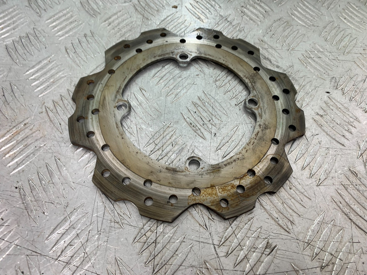 HONDA CB650F CB 650 FA-E REAR BRAKE DISC  YEAR 2014-2017 (CMB1226)