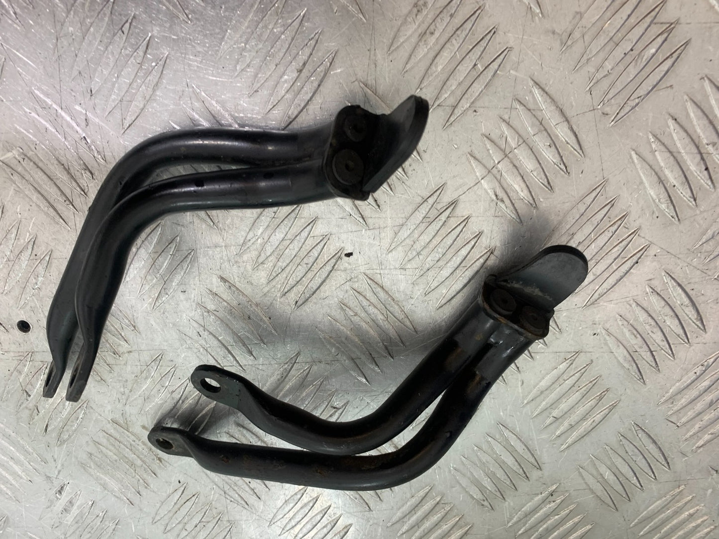 TRIUMPH 1050 SPRINT ST PANNIER BRACKETS  2003-2011 (CMB1285)