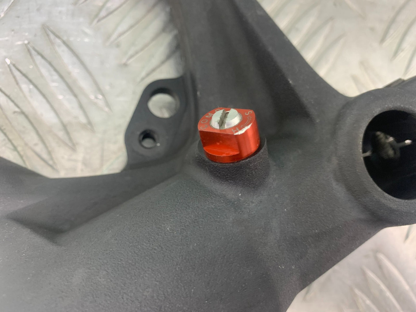 TRIUMPH 675 STREET TRIPLE RX FORKS   2015- 2017 (CMB1299)