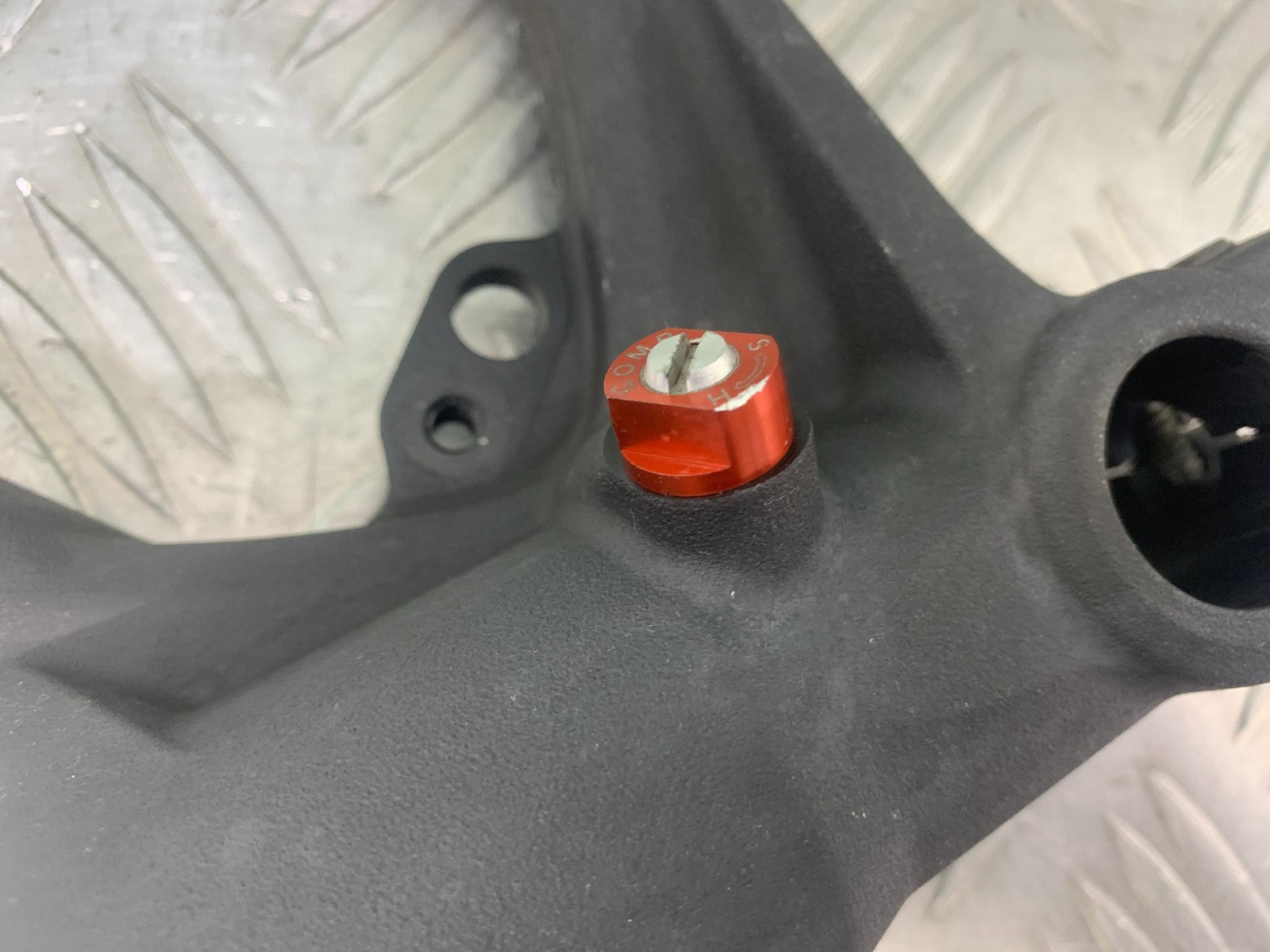TRIUMPH 675 STREET TRIPLE RX FORKS   2015- 2017 (CMB1299)