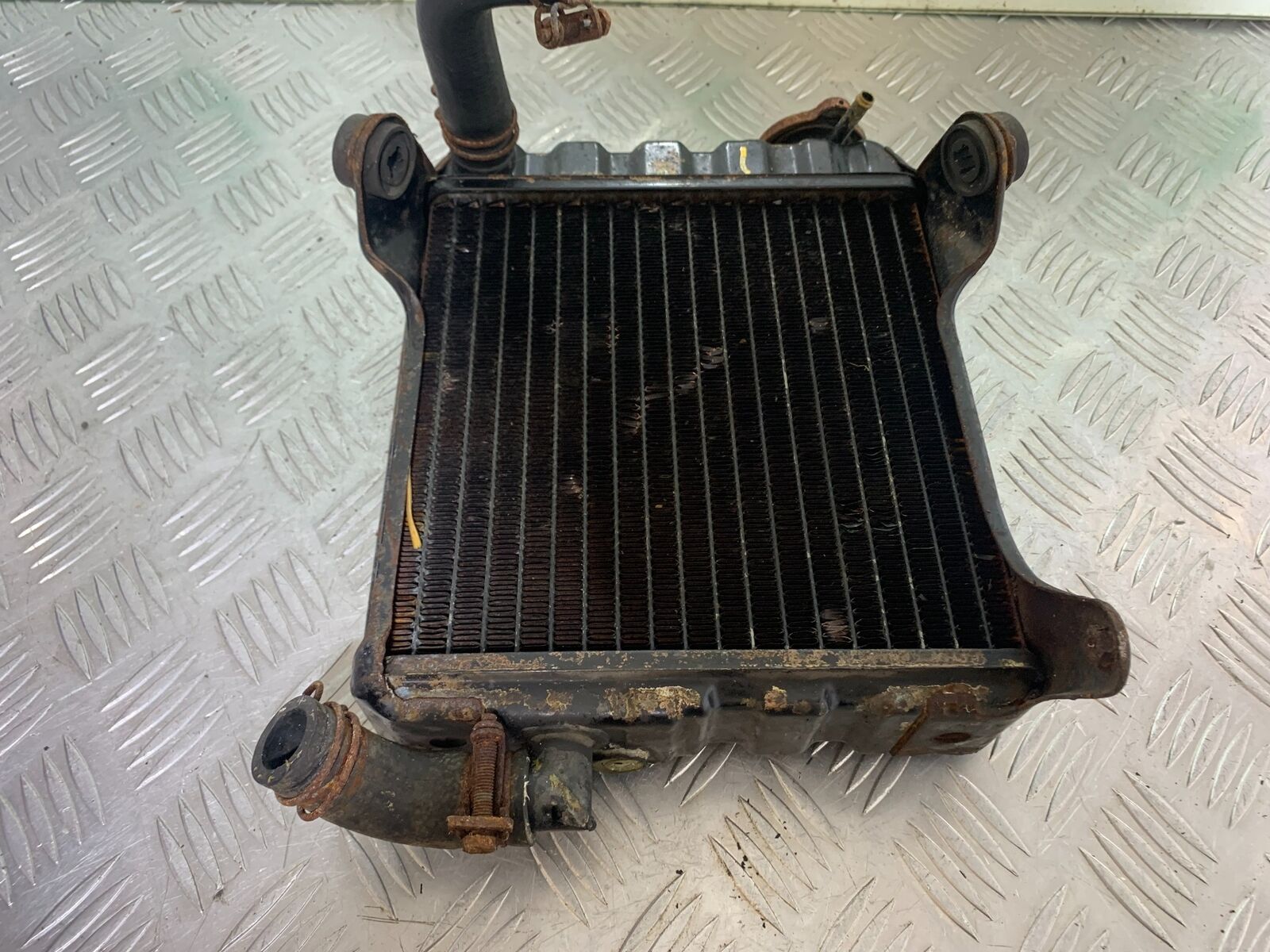 HONDA CX500 CX 500 RADIATOR YEAR 1978-81 (CMB1079)