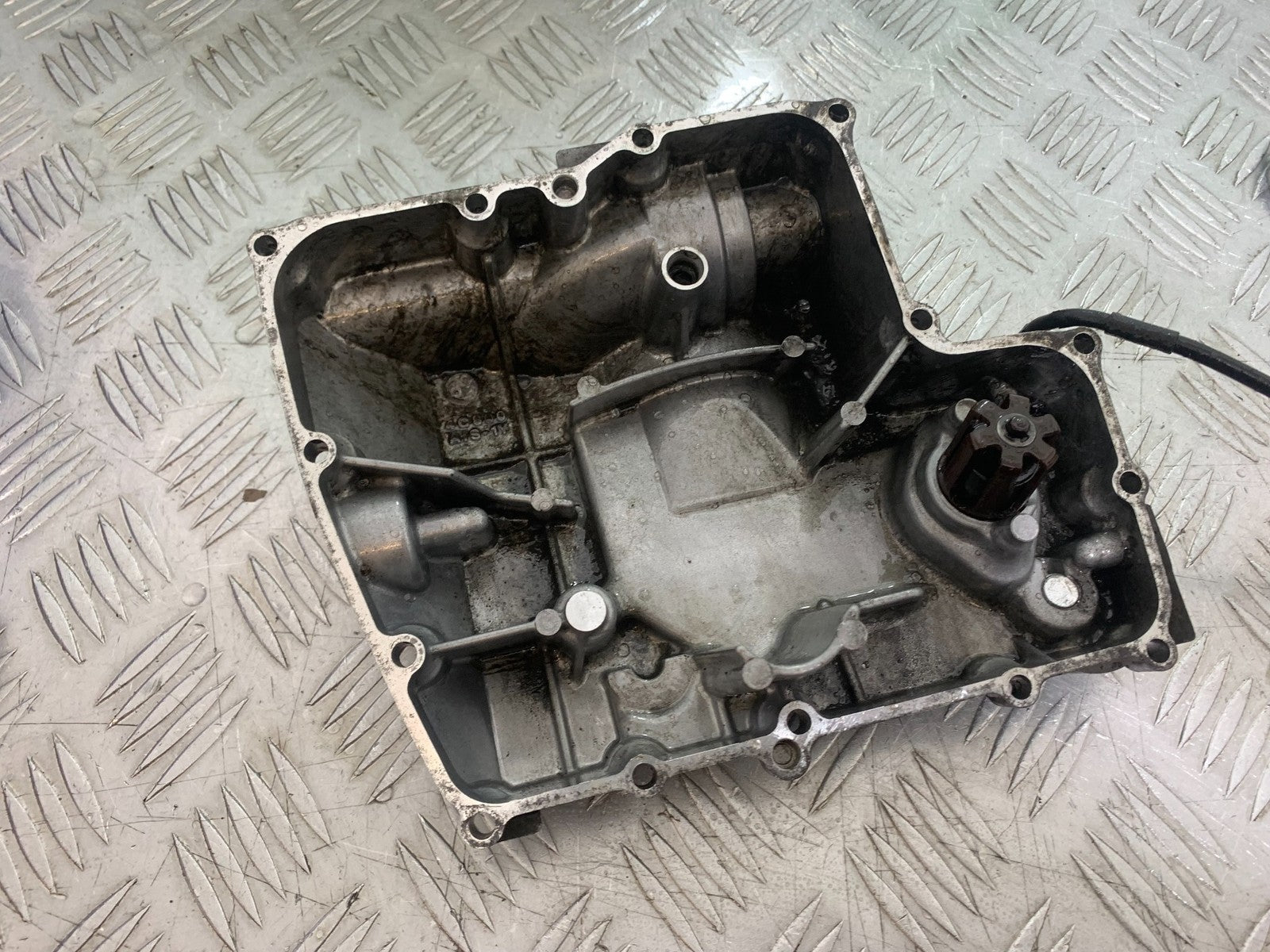 YAMAHA YZF R1 4C8 SUMP  YEAR 2007-2008 (CMB1237)